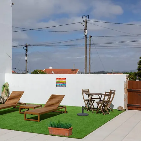 Joivy Modern 3br House With Spacious Front Yard Casa de Férias *