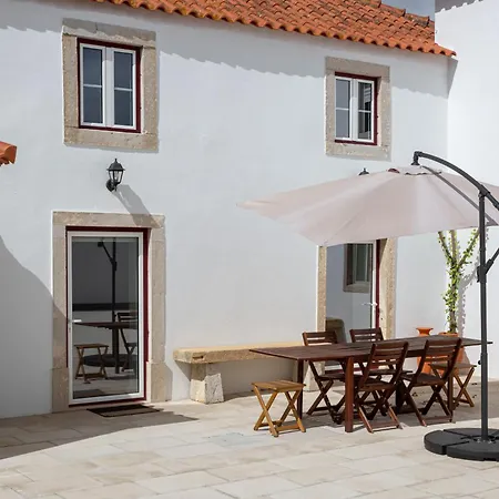 Joivy Modern 3br House With Spacious Front Yard Casa de Férias Chelreira